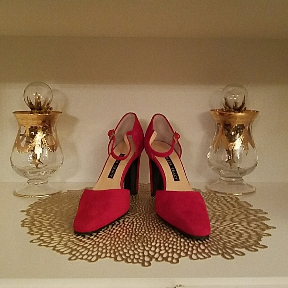 Ellen Tracy Red Suede Ankle Strap Heels
